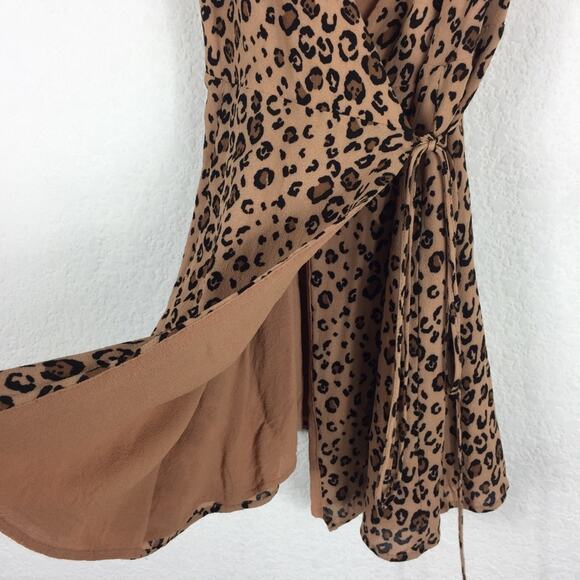 Reformation Anchorage Leopard Mini Wrap Dress XS Animal Print Boho - Picture 10 of 14